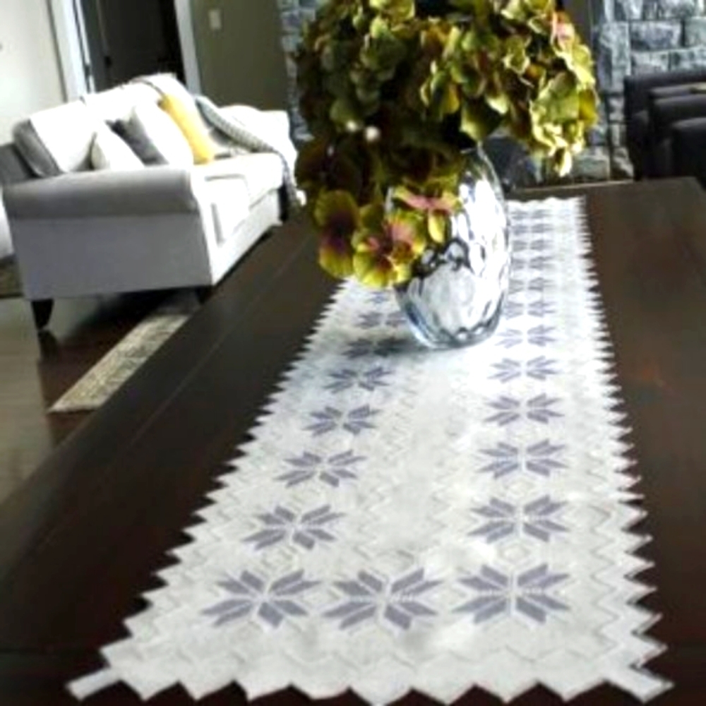 SILVER STAR Runner Mantel Scarf, Long (16x 72 in.) NEW